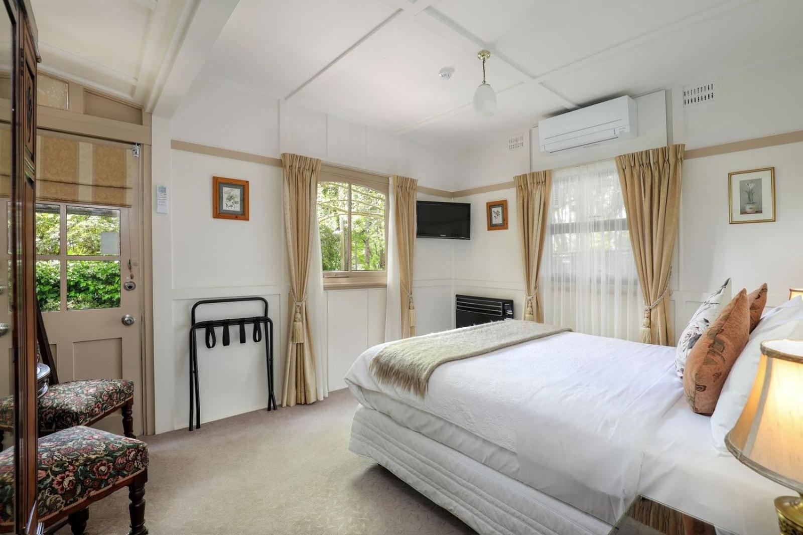 בלאקהית' Kubba Roonga Guesthouse - Boutique Luxury Spa Retreat & Gardens - Blue Mountains מראה חיצוני תמונה
